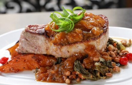 Magnolias on the Bay: A Delightful Evening